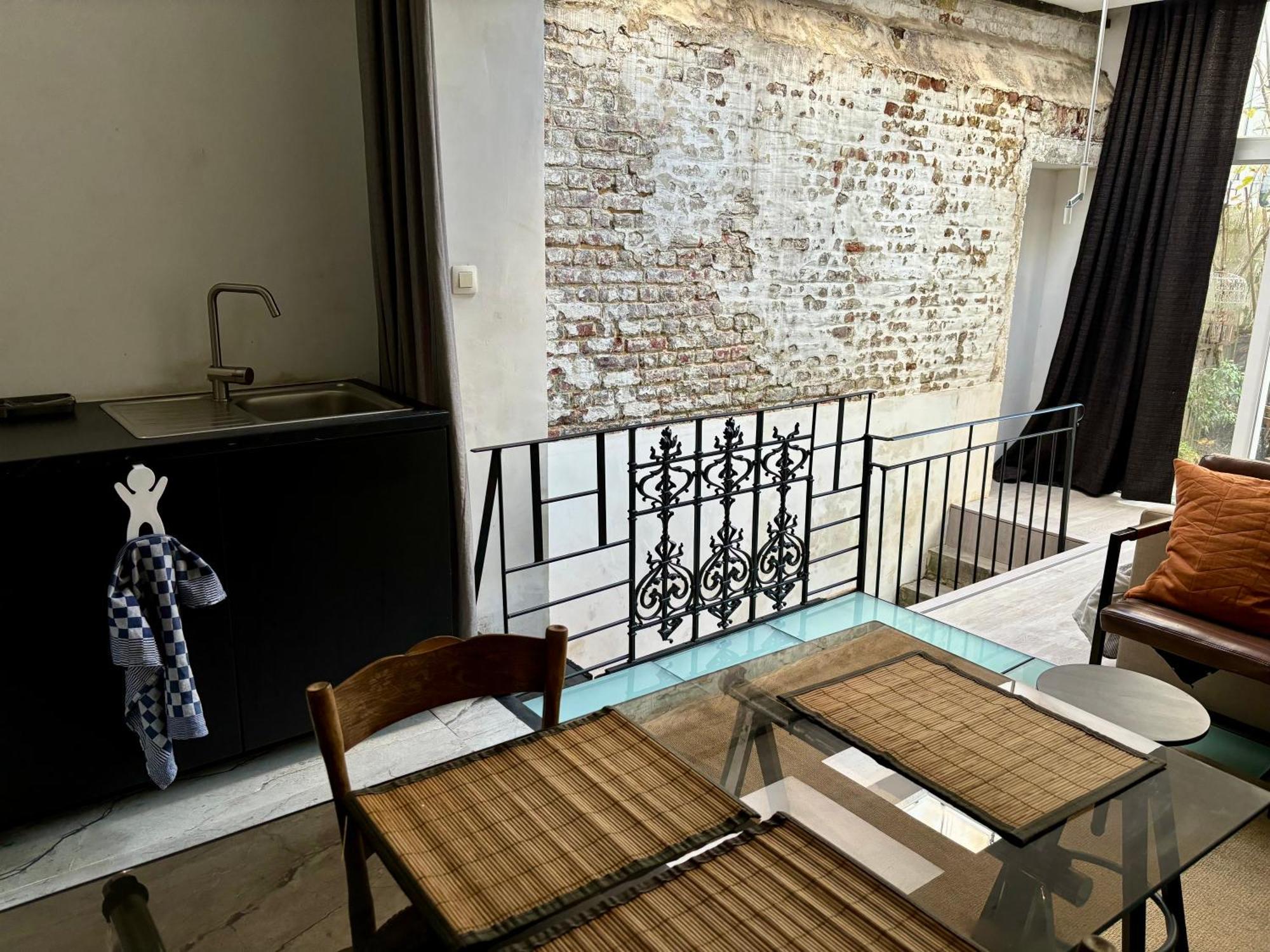 Art Apartment Brussels Exterior photo